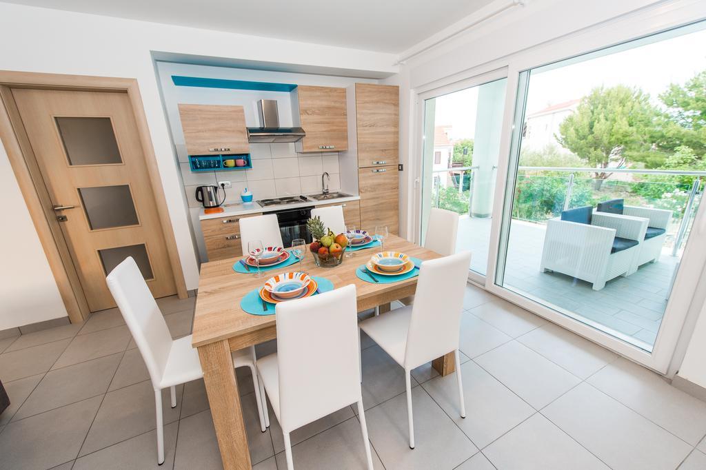 Blue Sky Apartments Rogoznica  Ngoại thất bức ảnh