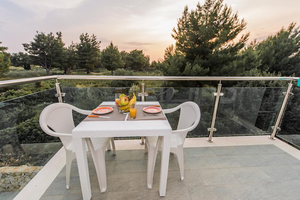 Blue Sky Apartments Rogoznica  Ngoại thất bức ảnh