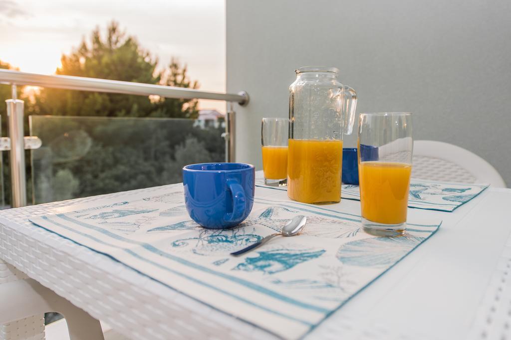 Blue Sky Apartments Rogoznica  Ngoại thất bức ảnh