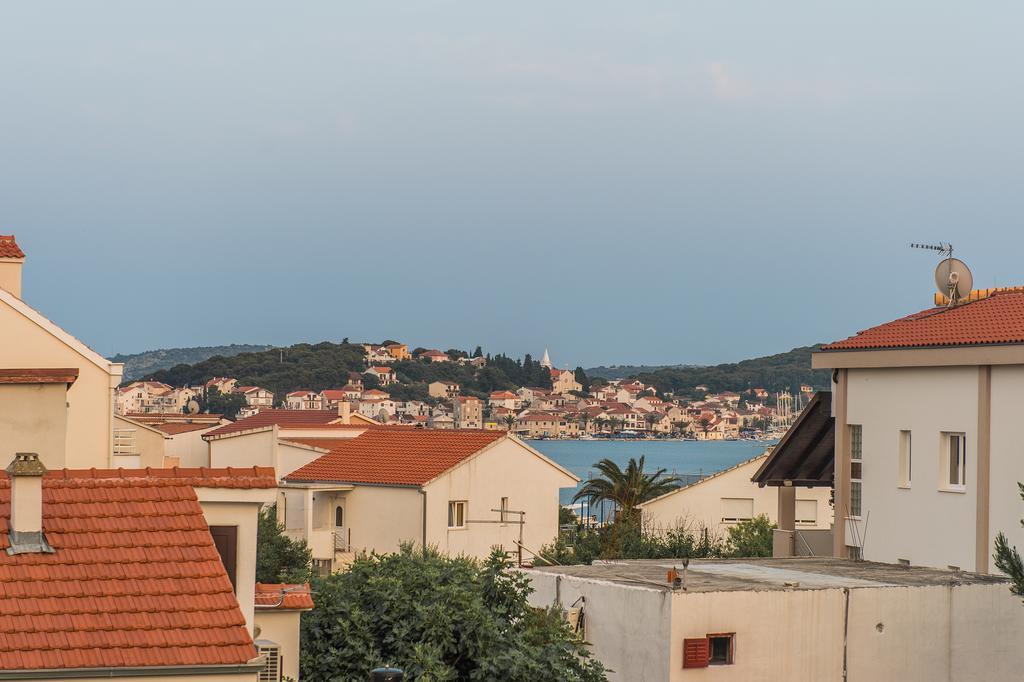 Blue Sky Apartments Rogoznica  Ngoại thất bức ảnh
